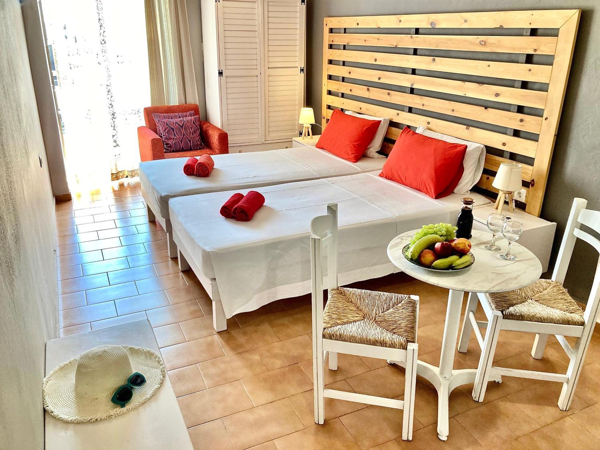 Eleana Apartments * Херсониссос