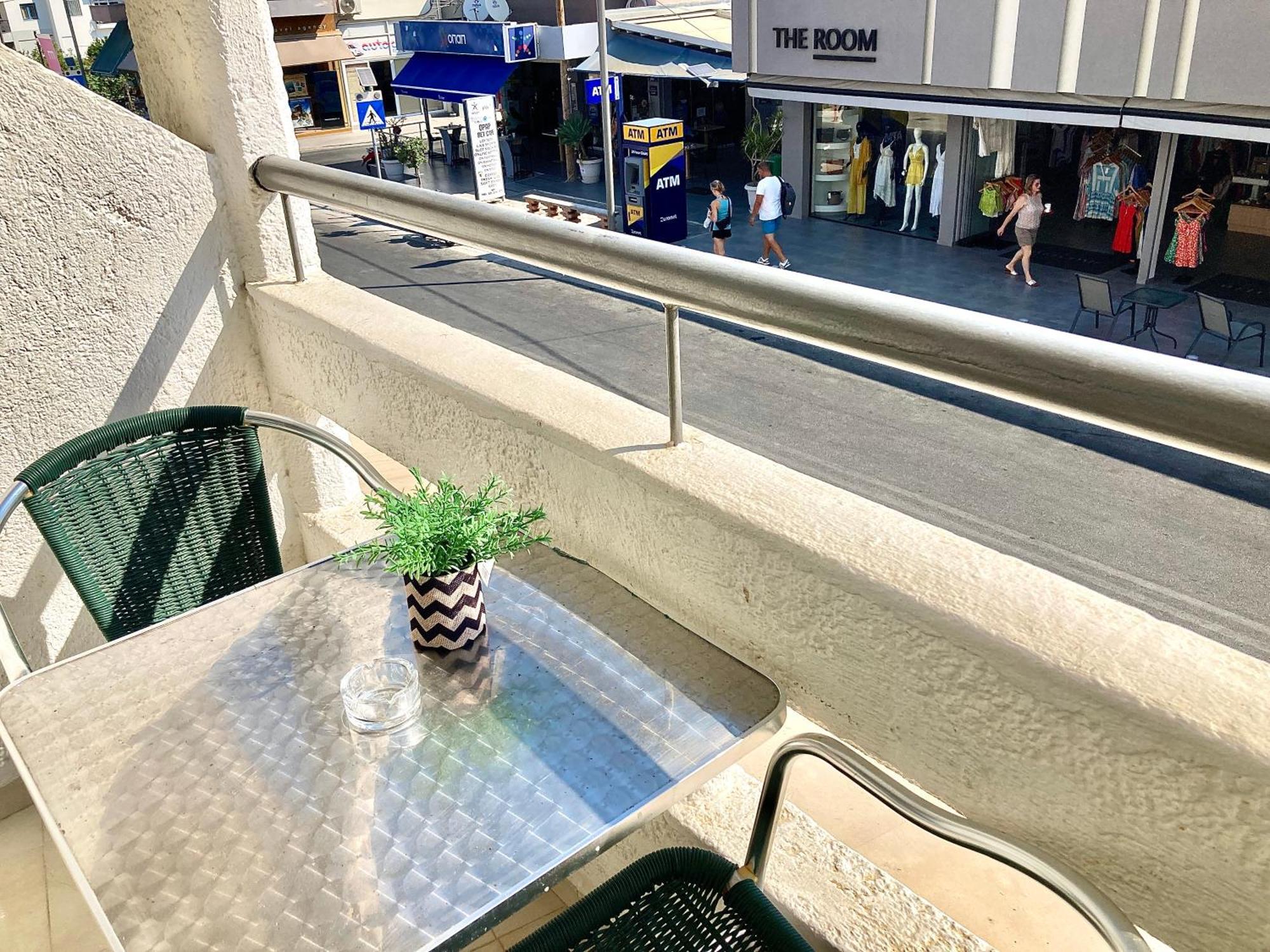 Eleana Apartments Херсониссос