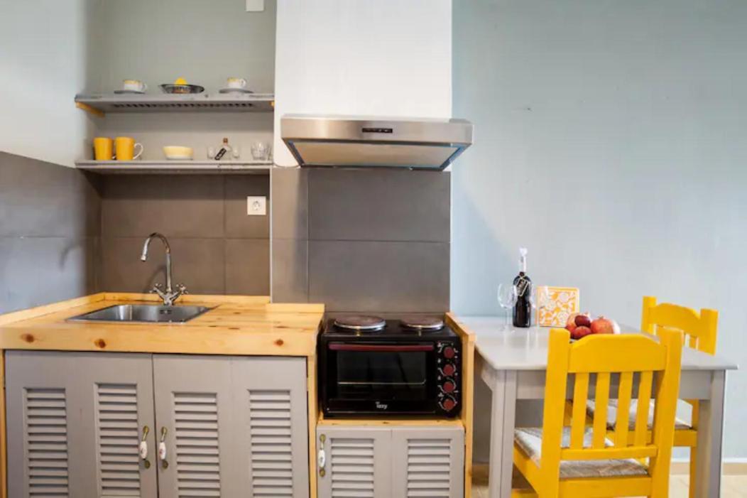 Апартаменты Eleana Apartments *