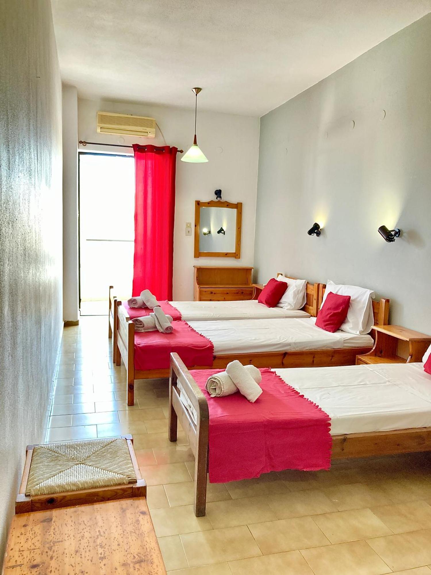 Eleana Apartments Апартаменты *